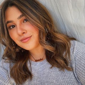 Meet your Posher, Natalia